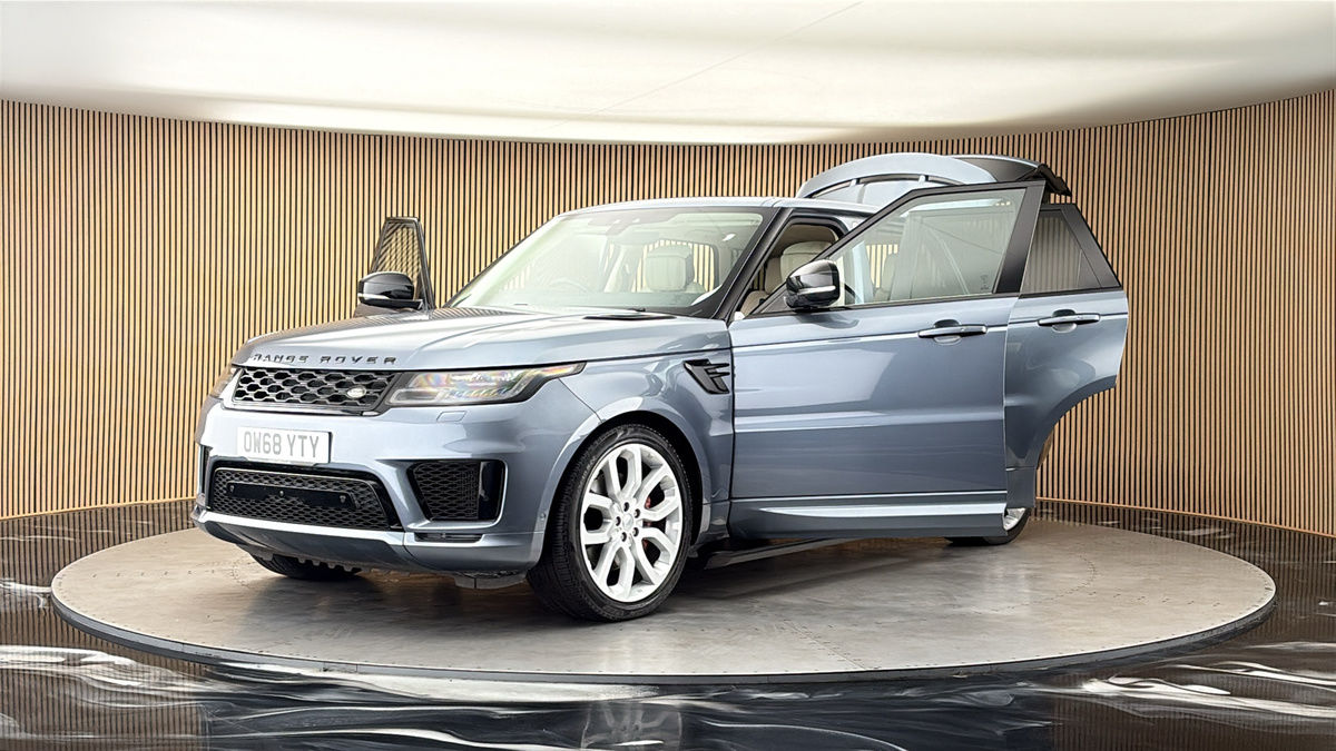 More views of Land Rover Range Rover Sport