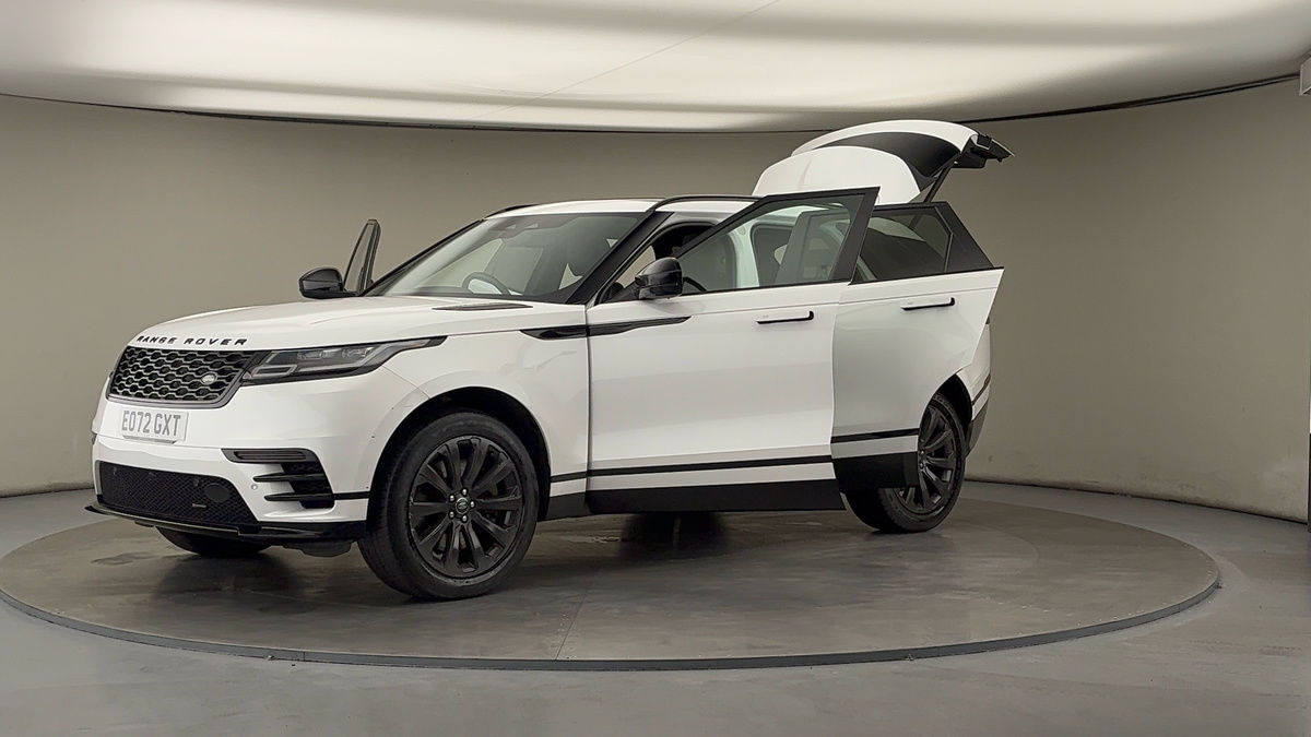 Land Rover Range Rover Velar Image 22
