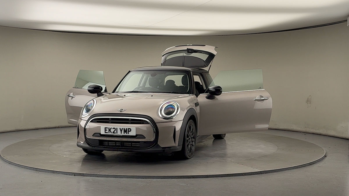 More views of MINI Hatch