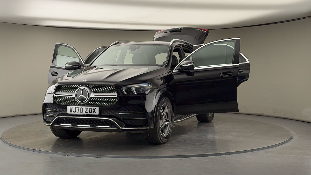 More views of Mercedes-Benz GLE