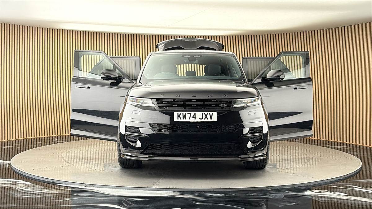 More views of Land Rover Range Rover Sport