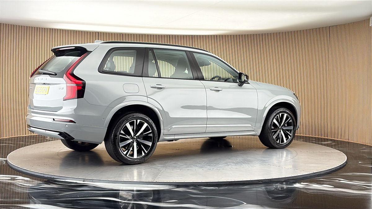 More views of Volvo XC90
