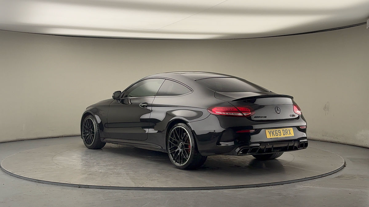 Mercedes-Benz C Class Image 2