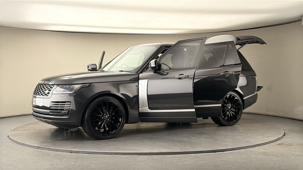 More views of Land Rover Range Rover