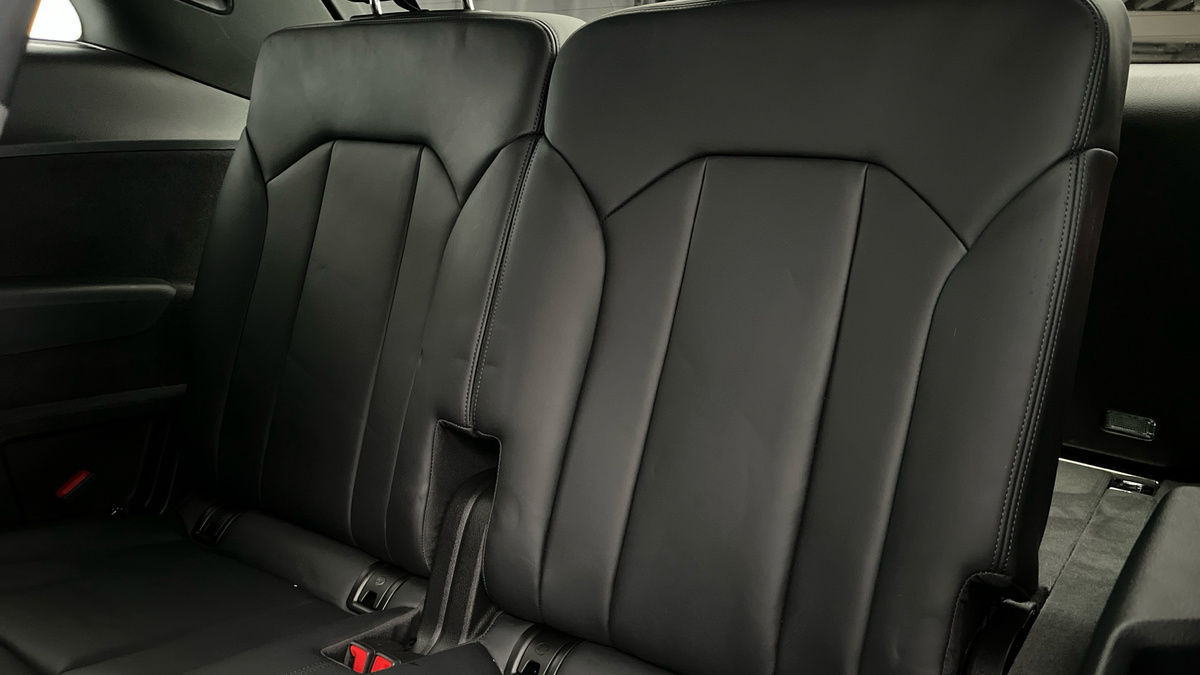 Audi Q7 Image 25