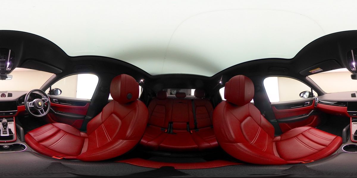 More views of Porsche Cayenne