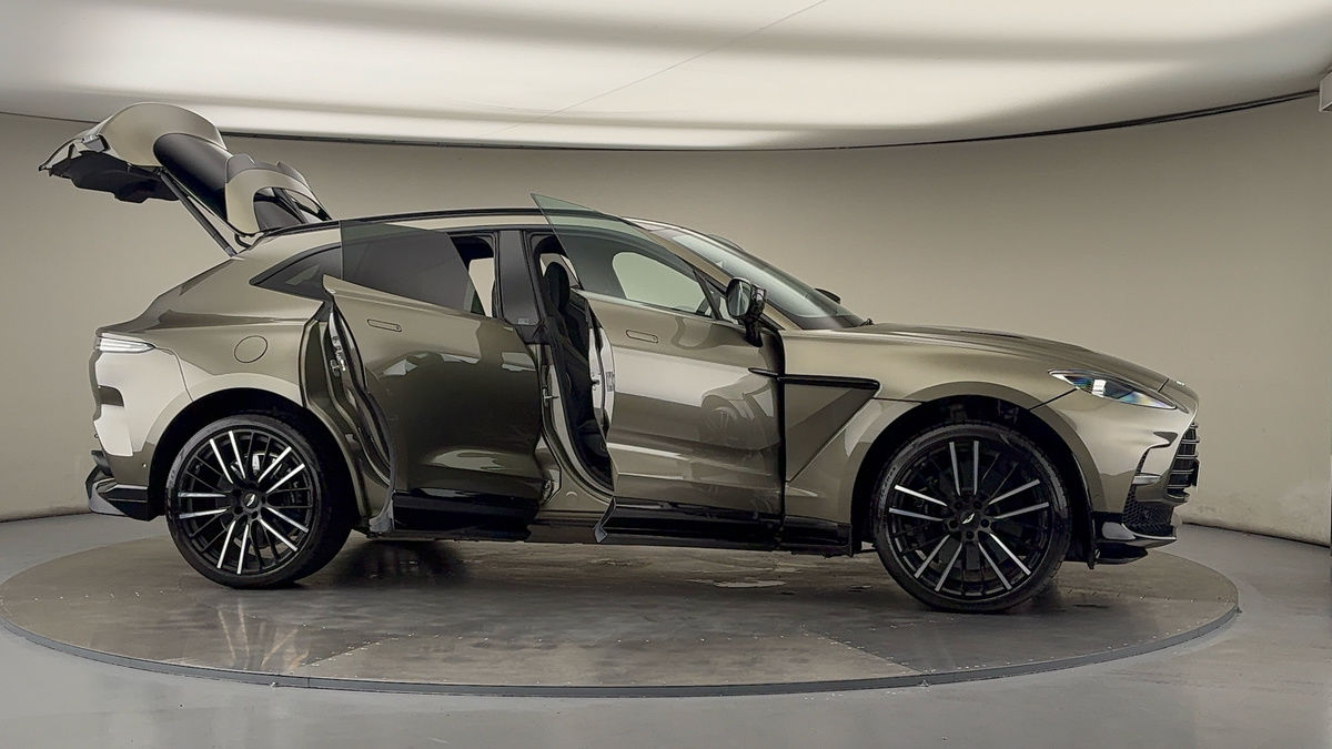 More views of Aston Martin DBX