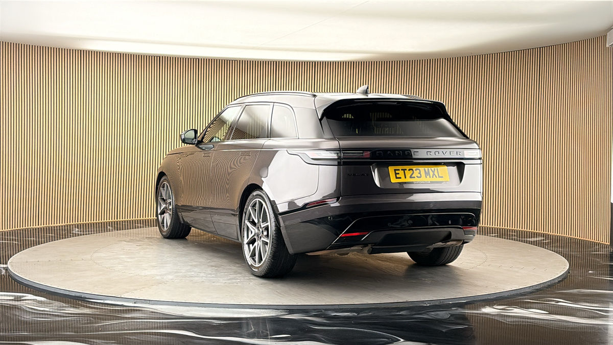 More views of Land Rover Range Rover Velar