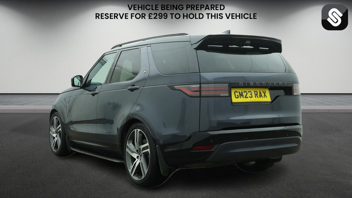 Land Rover Discovery Image 3