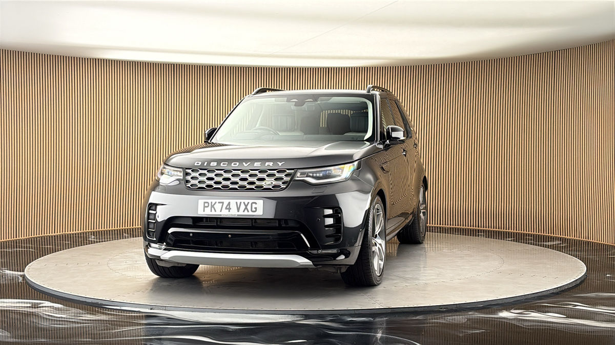 More views of Land Rover Discovery