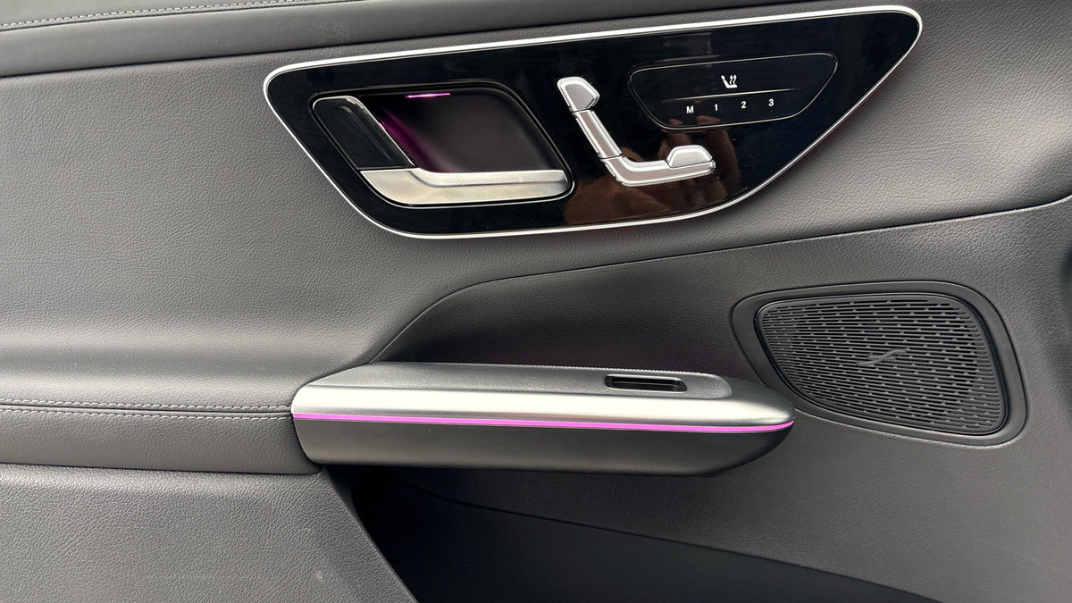 Mercedes-Benz GLC Image 19