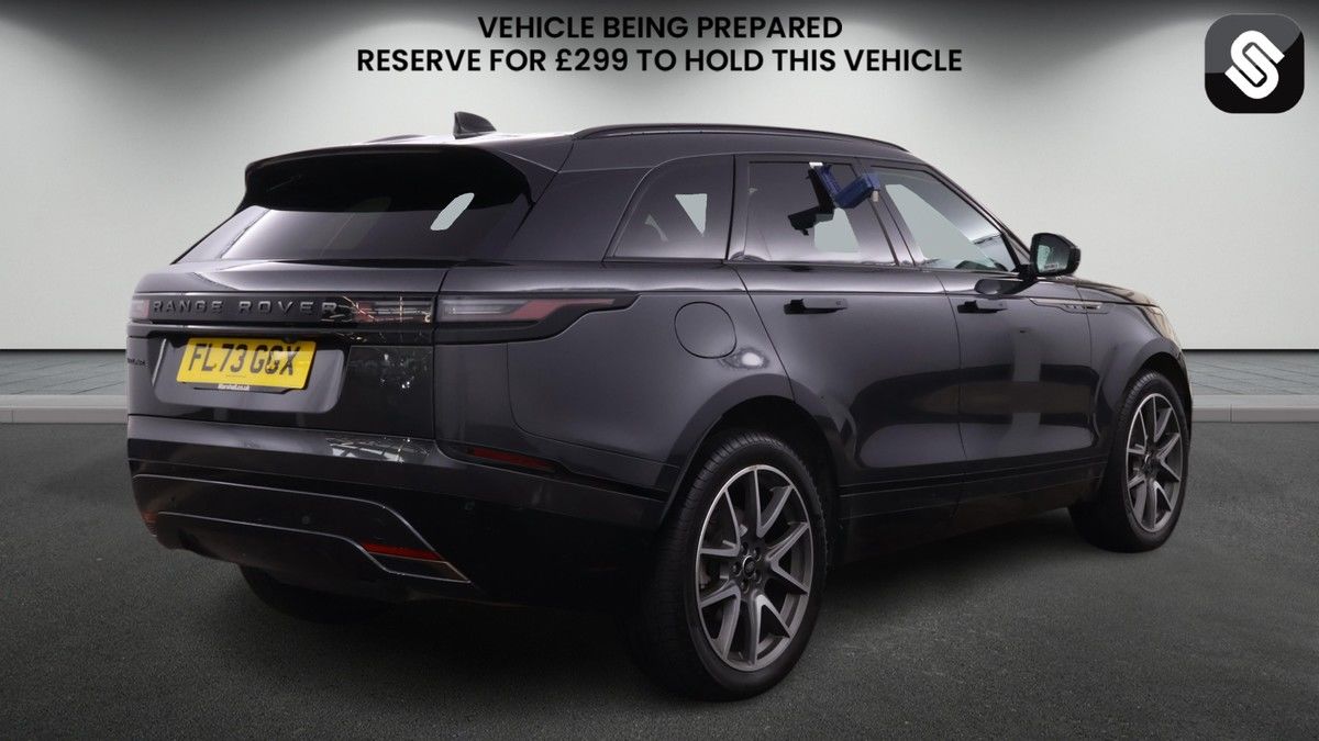 Land Rover Range Rover Velar Image 4