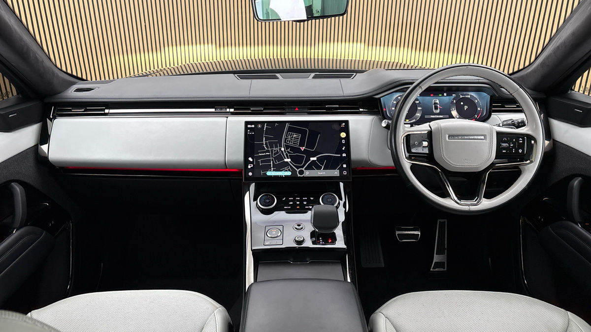Land Rover Range Rover Sport Image 12