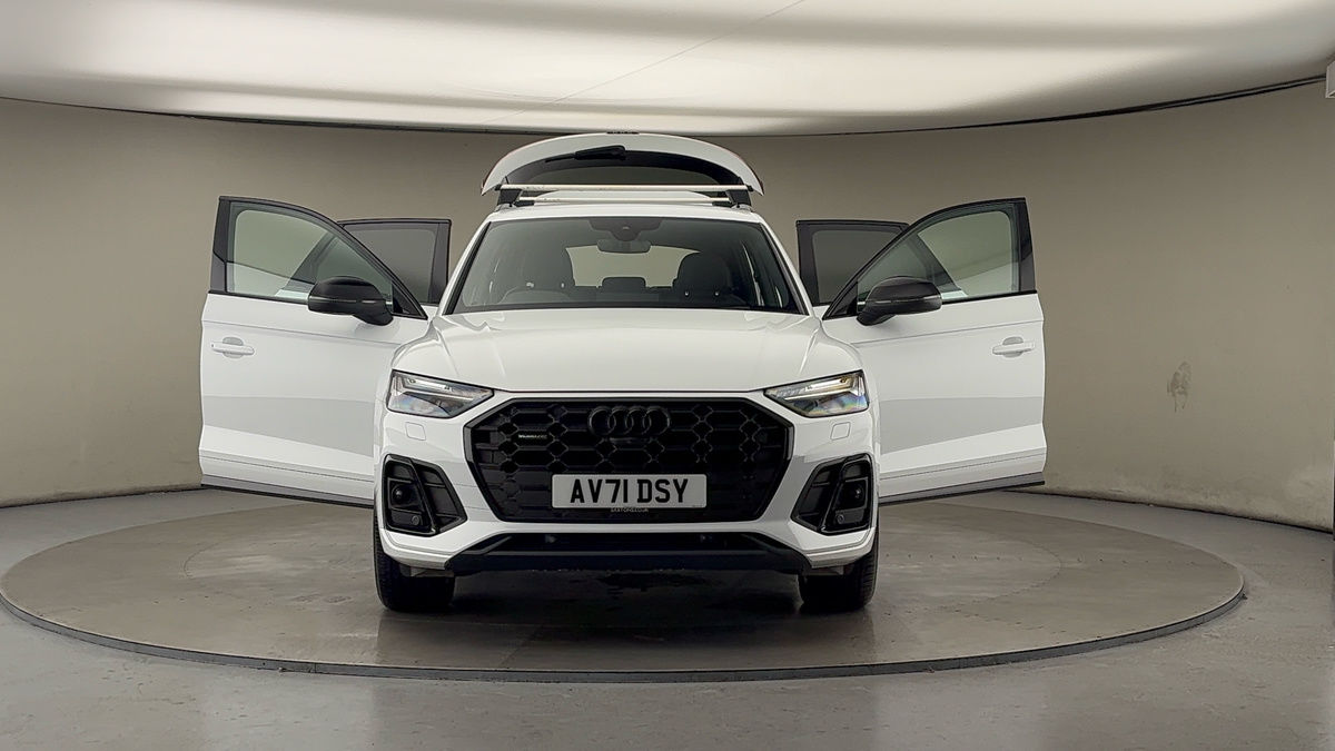 More views of Audi Q5