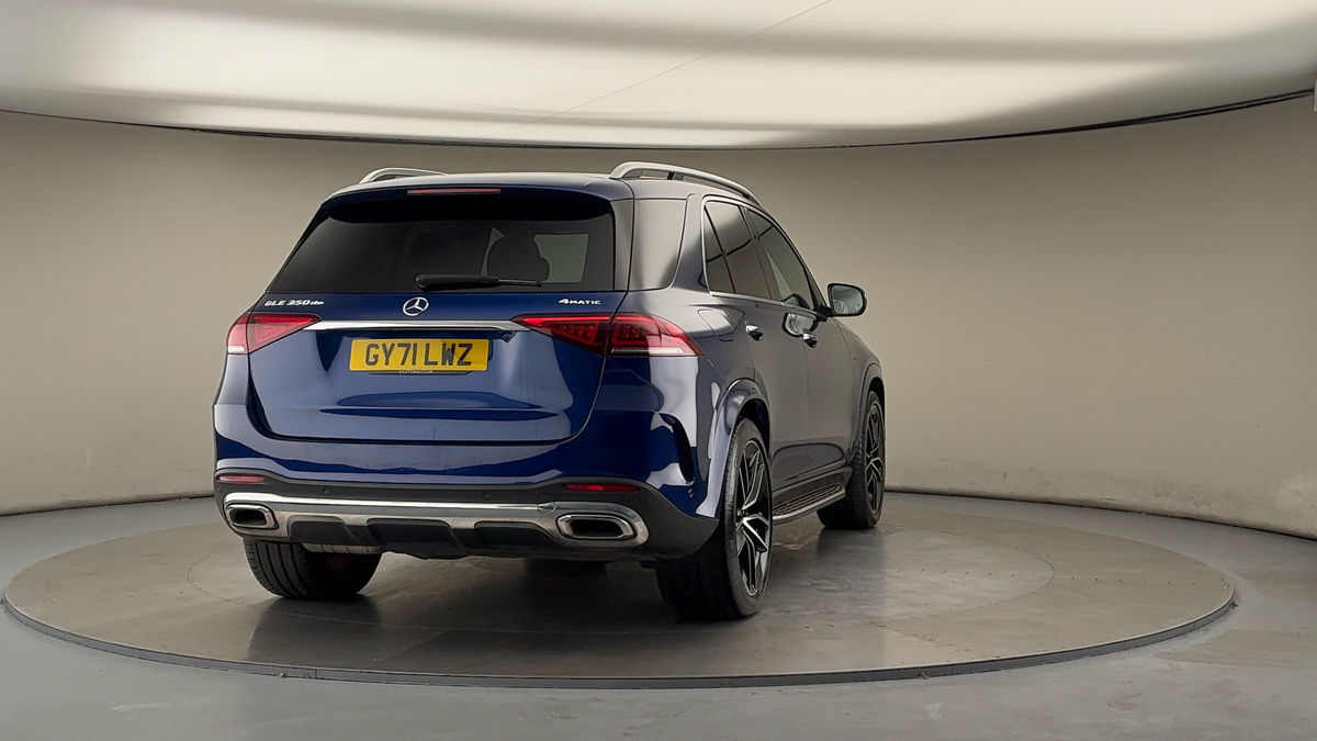 More views of Mercedes-Benz GLE