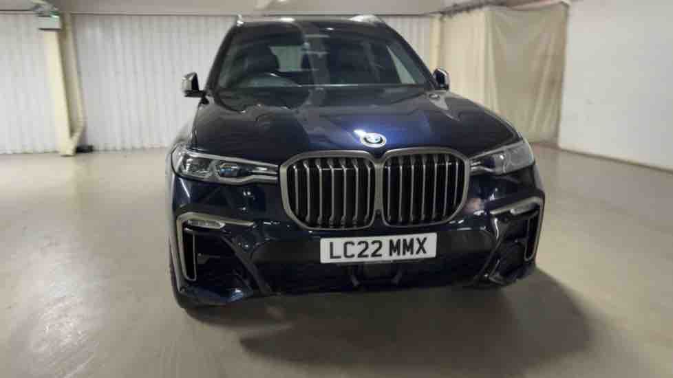 More views of BMW X7