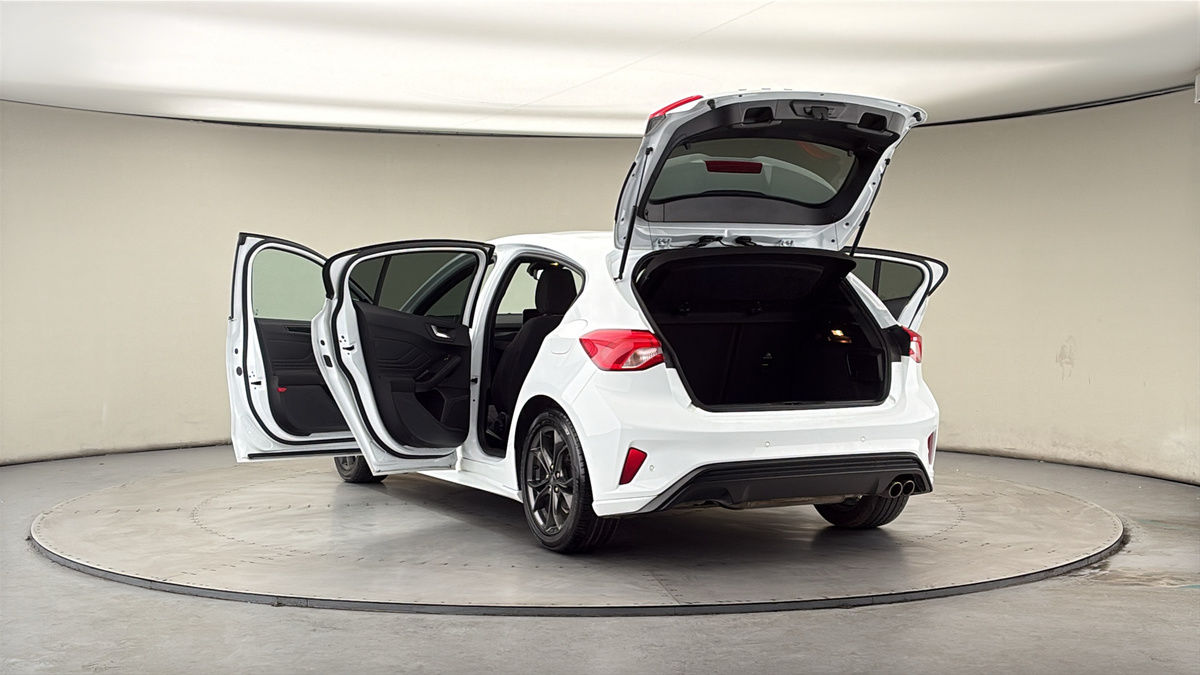 More views of Ford Focus