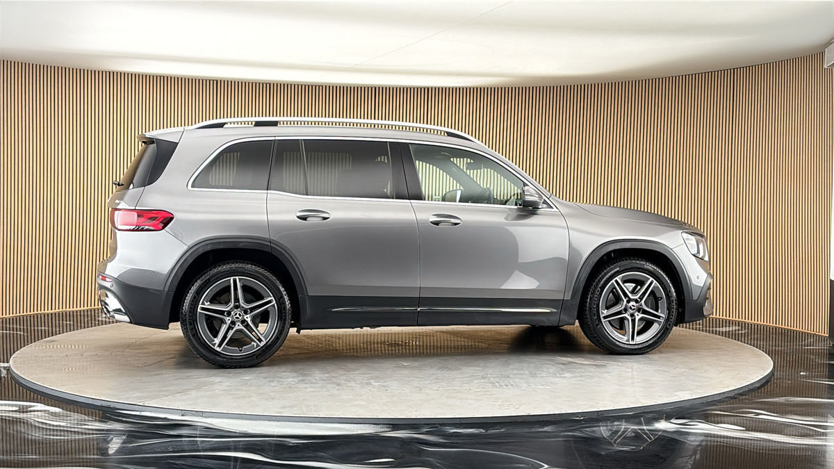 More views of Mercedes-Benz GLB
