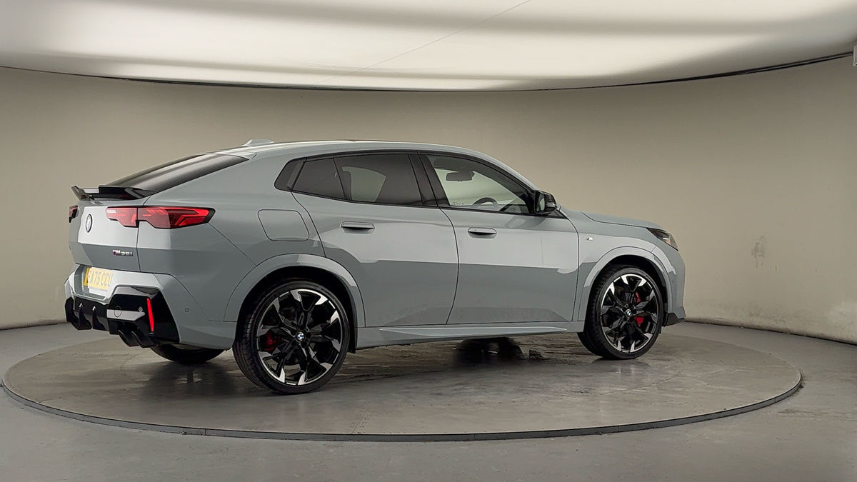 More views of BMW X2