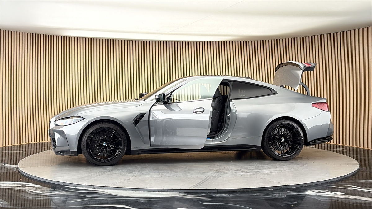 More views of BMW M4