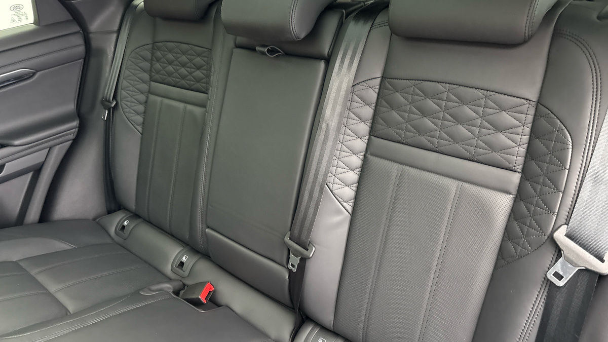 Land Rover Range Rover Evoque Image 8