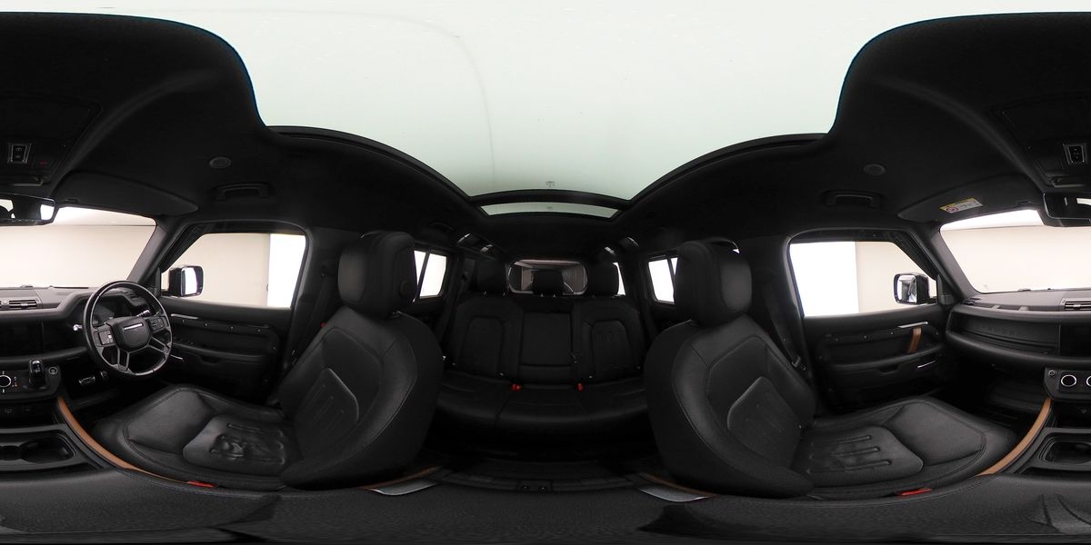 More views of Land Rover Defender 110