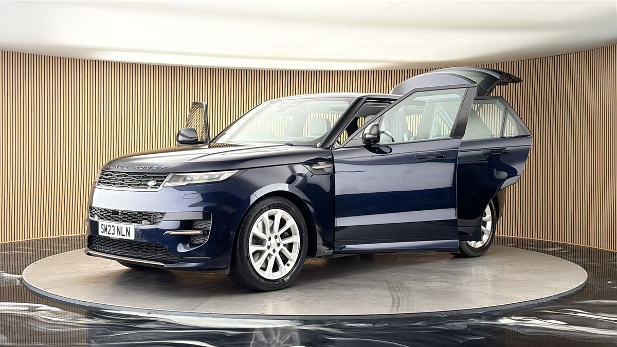 Land Rover Range Rover Sport Image 22