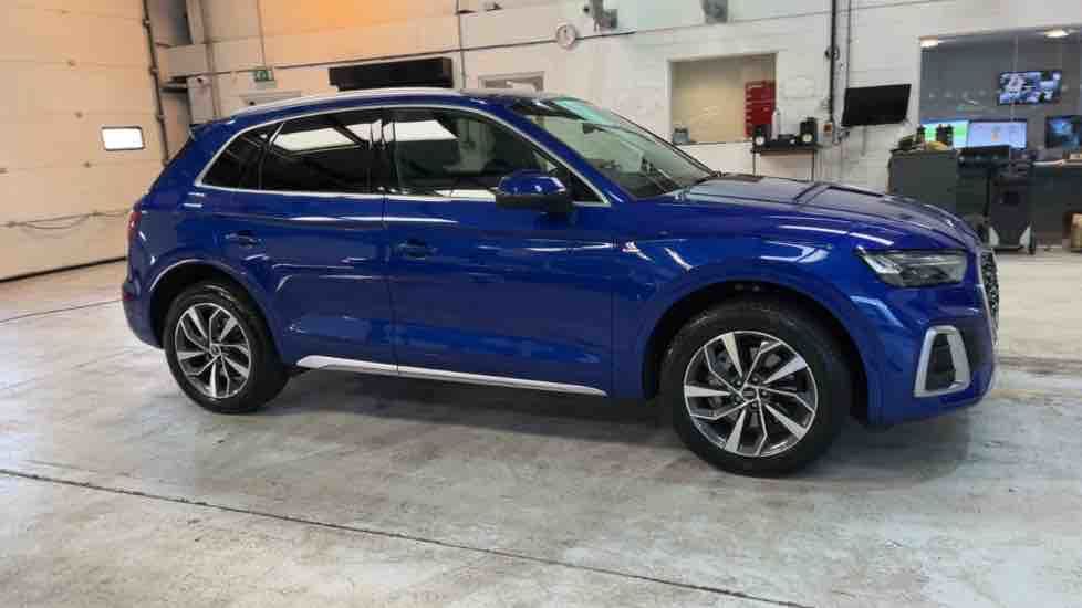 More views of Audi Q5