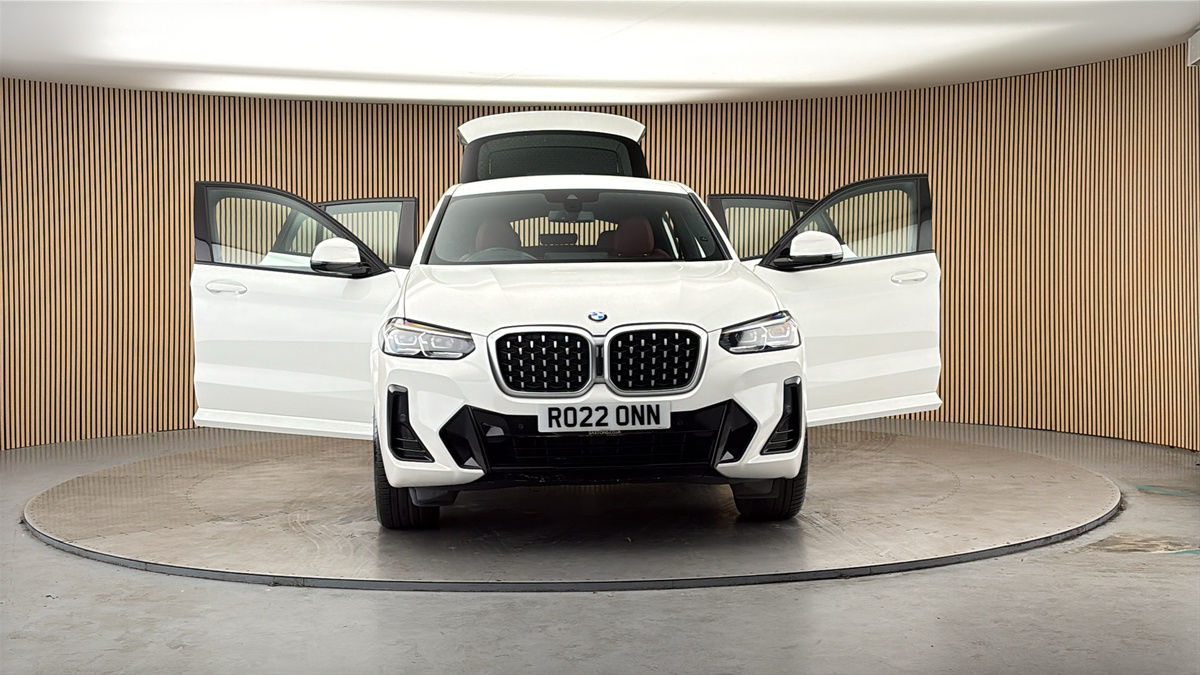More views of BMW X4