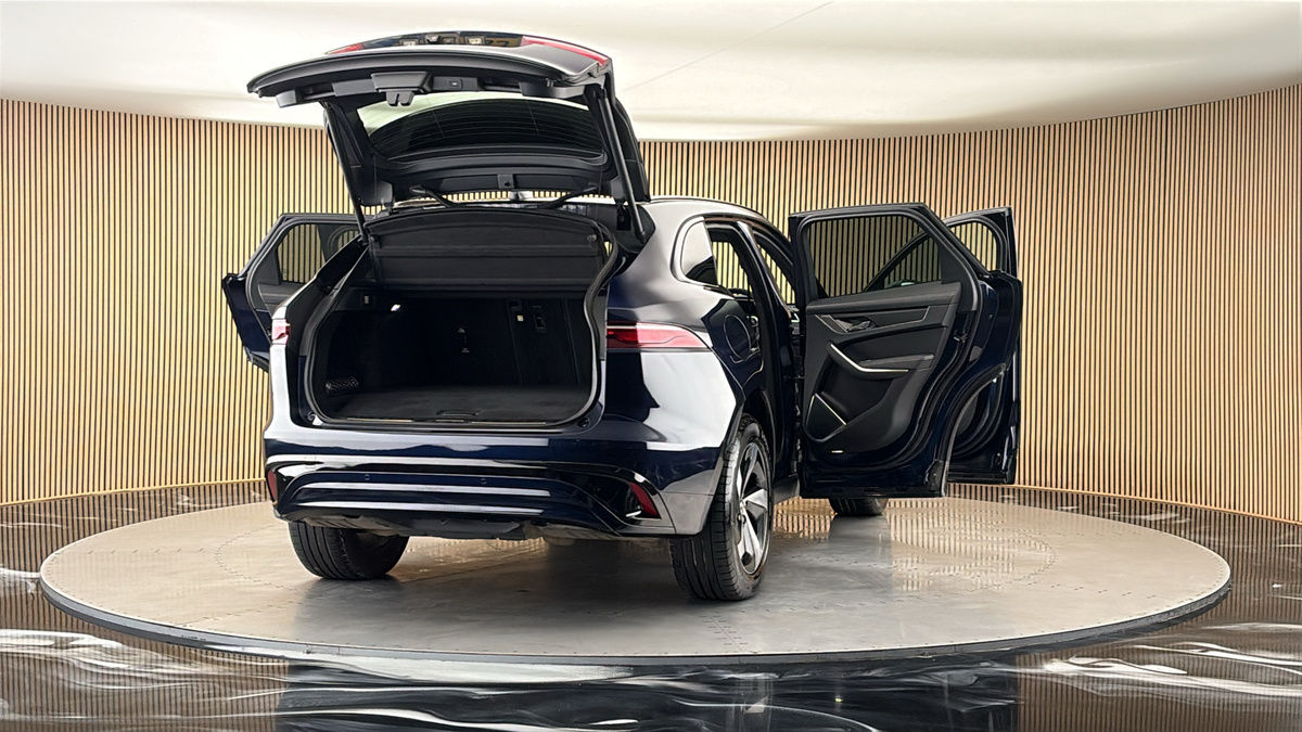 More views of Jaguar F-PACE