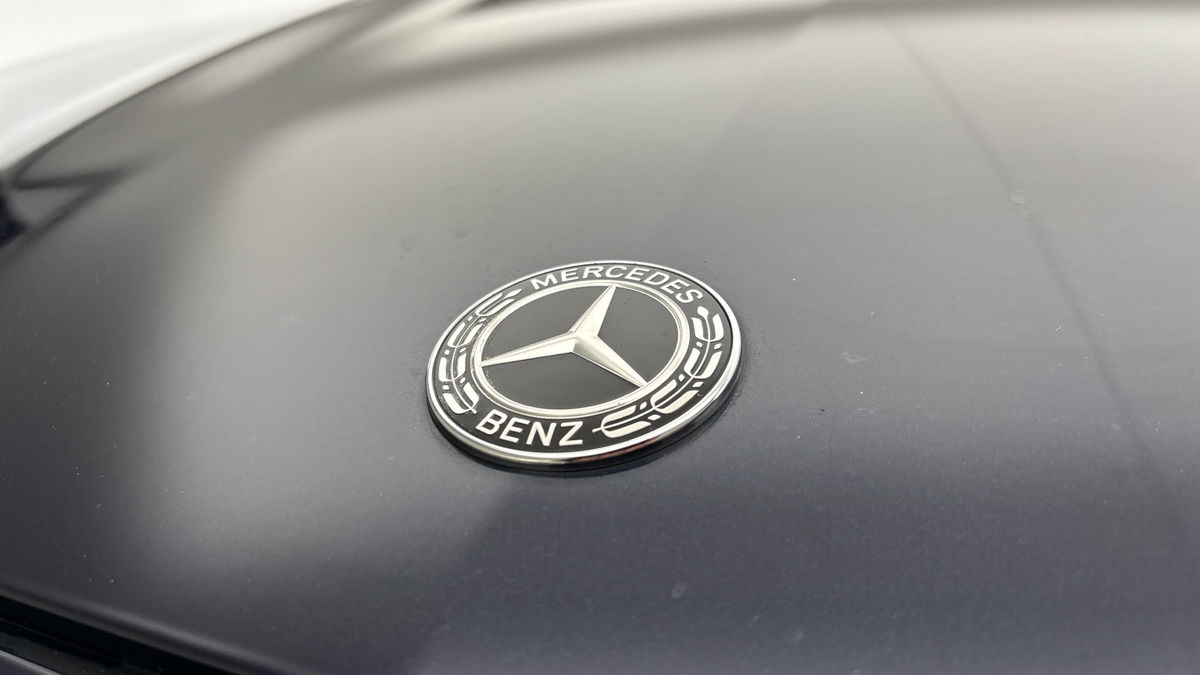 Mercedes-Benz E Class Image 24