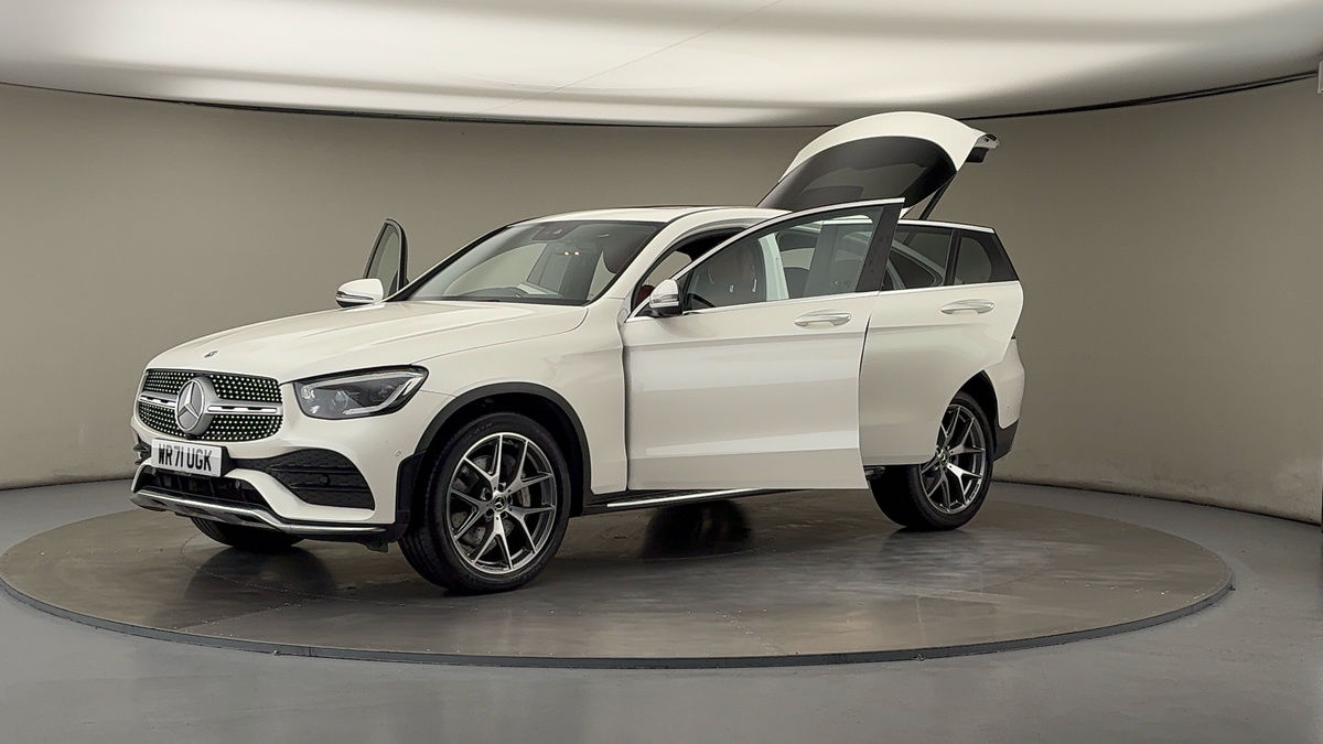 Mercedes-Benz GLC Image 22
