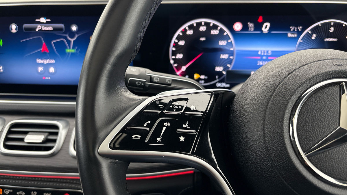 Mercedes-Benz GLE Image 13