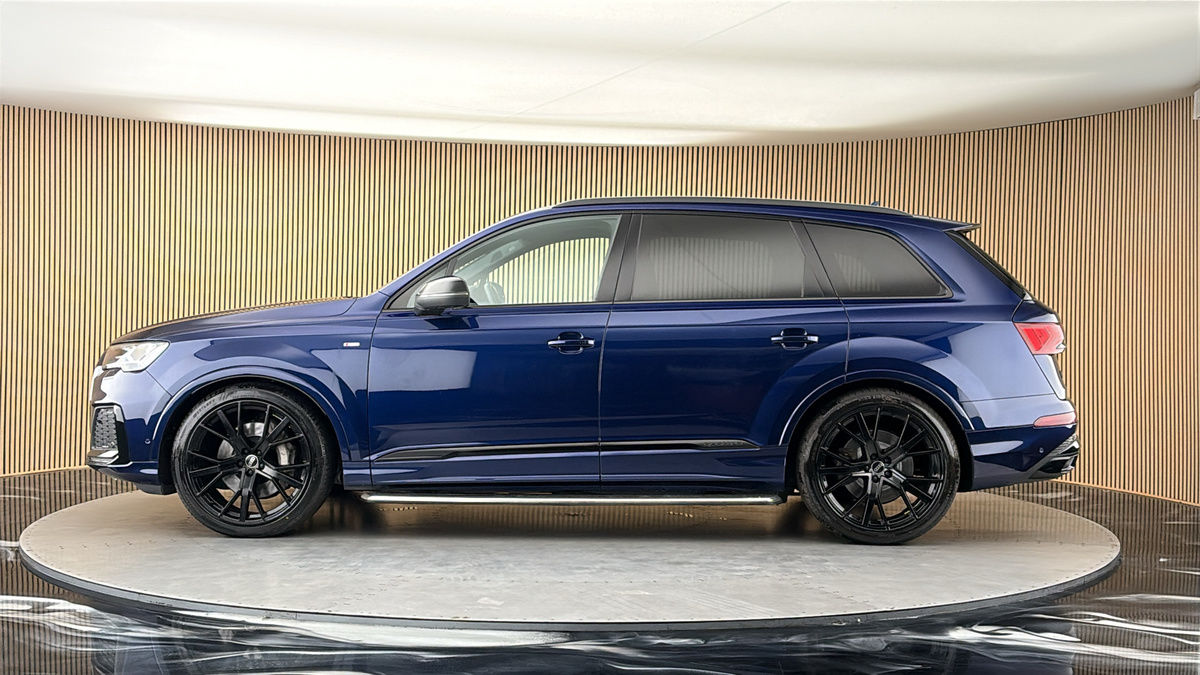 Audi Q7 Image 15