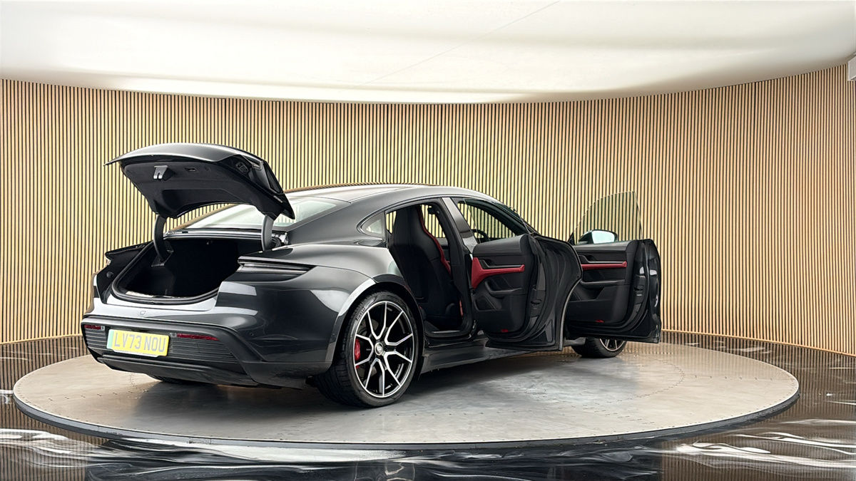 More views of Porsche Taycan