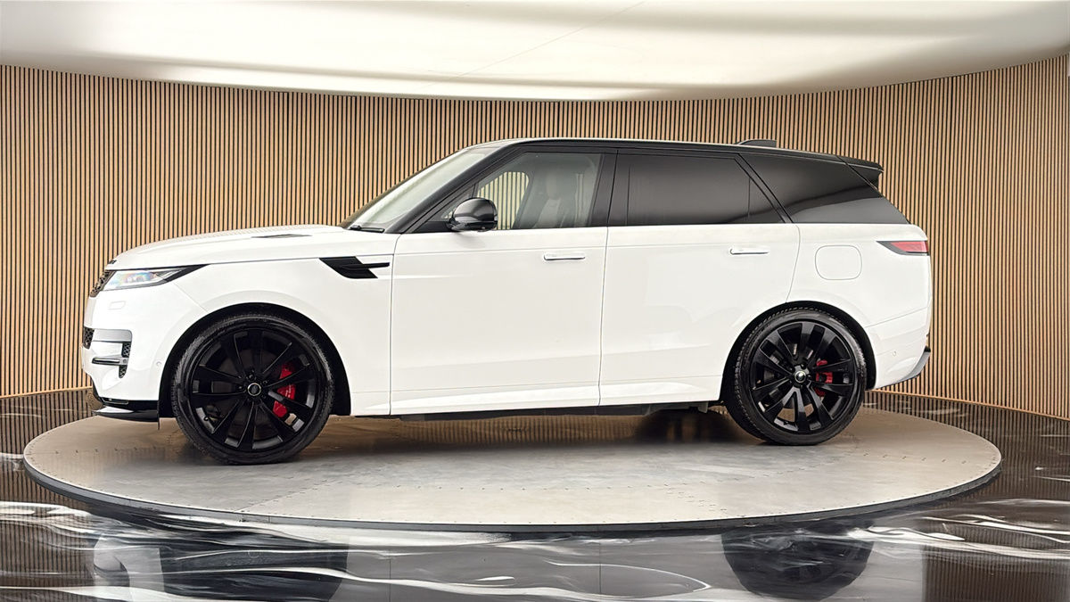 More views of Land Rover Range Rover Sport
