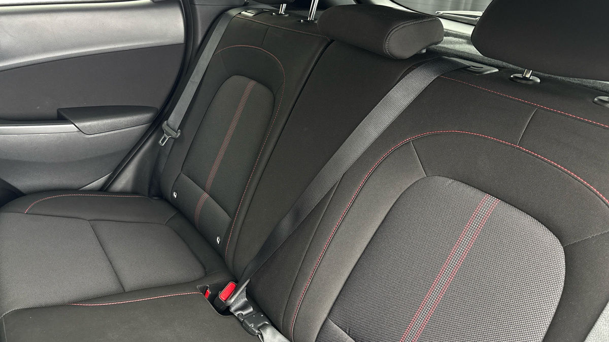 More views of Hyundai KONA