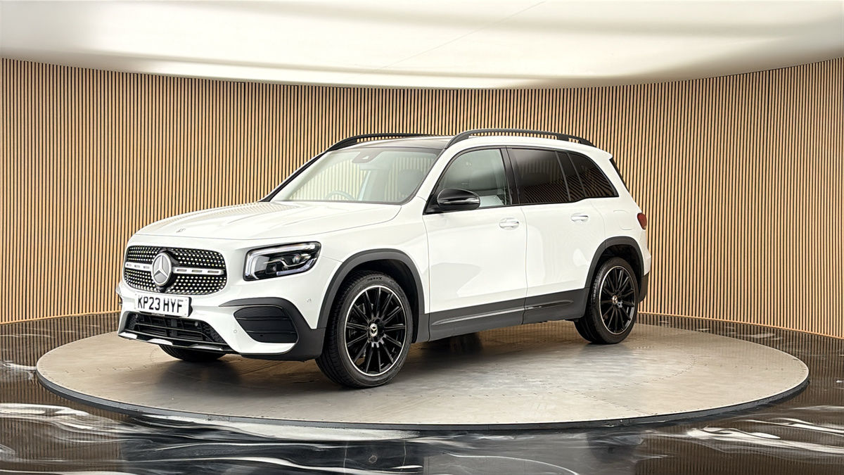 Mercedes-Benz GLB Image 20