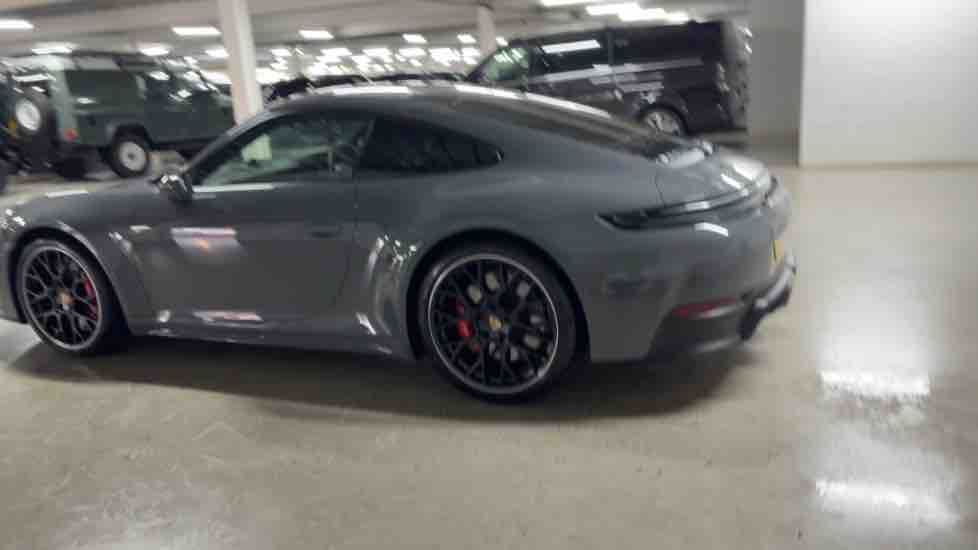 More views of Porsche 911