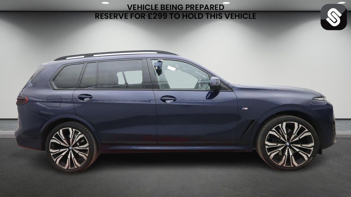 BMW X7 Image 5