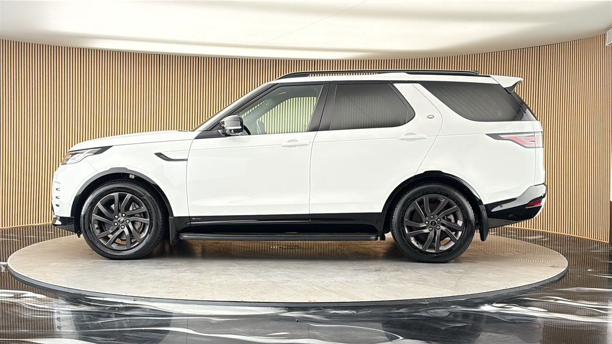 Land Rover Discovery Image 15