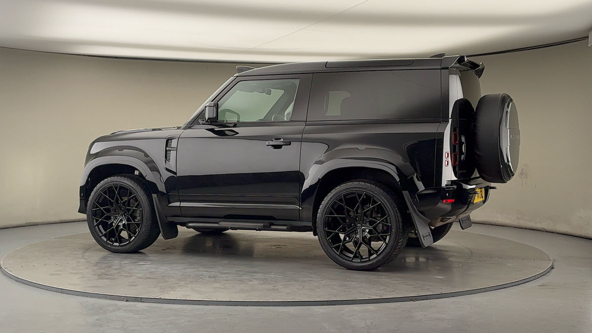 More views of Land Rover Defender 90