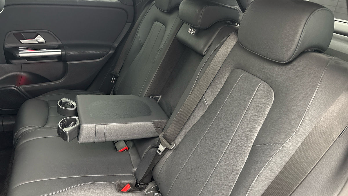 Mercedes-Benz B Class Image 9