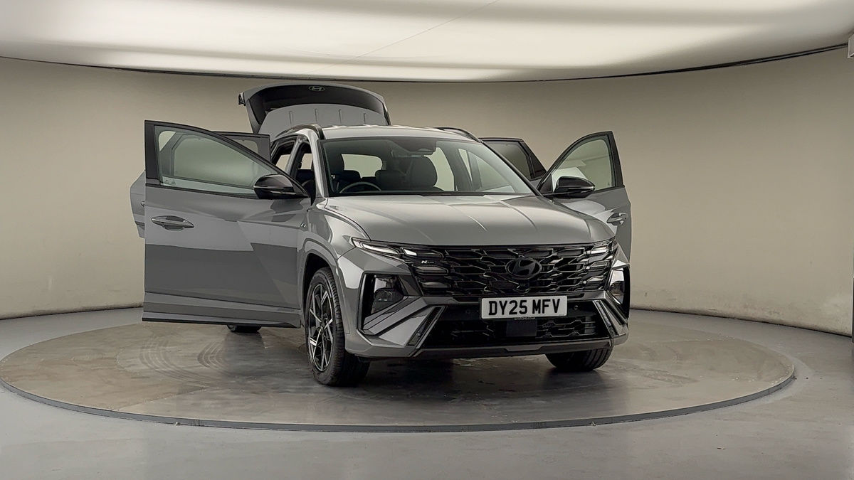 More views of Hyundai TUCSON
