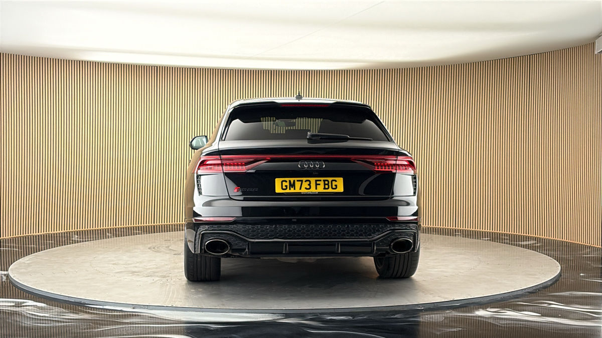 More views of Audi RSQ8