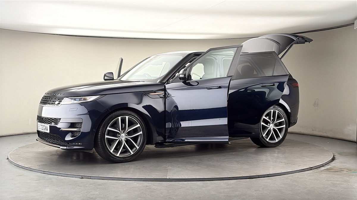 More views of Land Rover Range Rover Sport