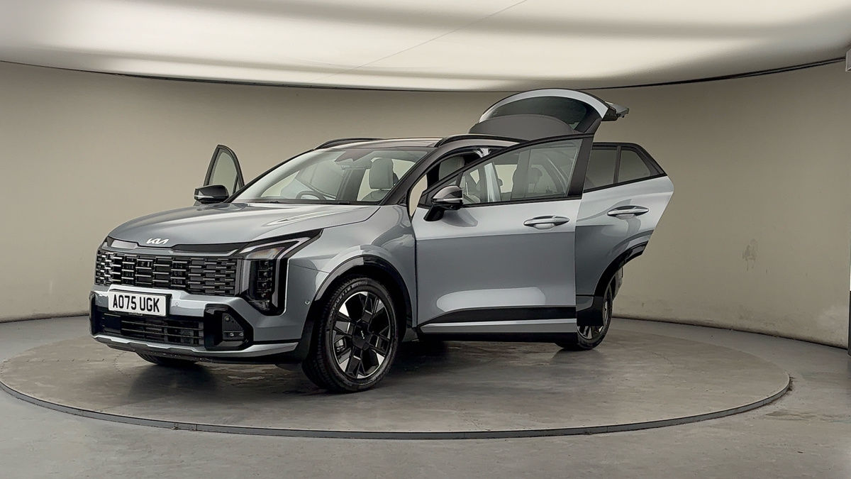 More views of Kia Sportage