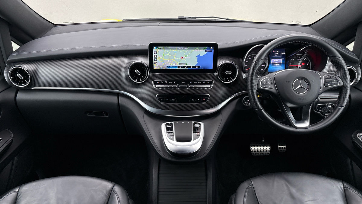 Mercedes-Benz V Class Image 12
