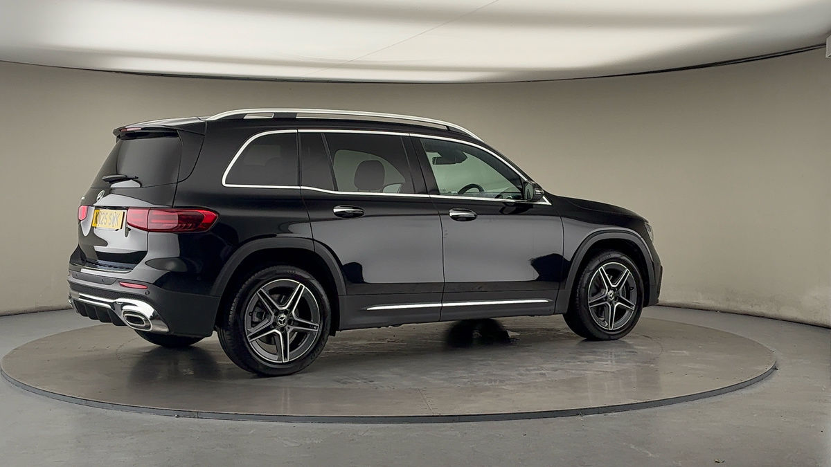 More views of Mercedes-Benz GLB