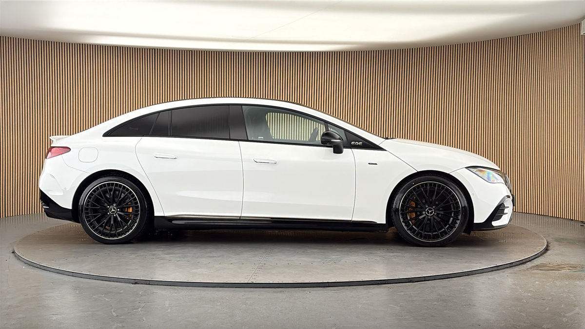 More views of Mercedes-Benz EQE